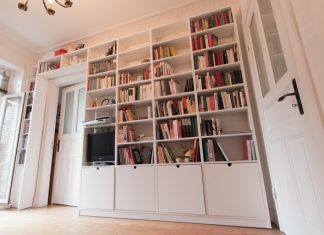 4 USEFUL SUGGESTIONS WHEN PURCHASING CUSTOM DOORS